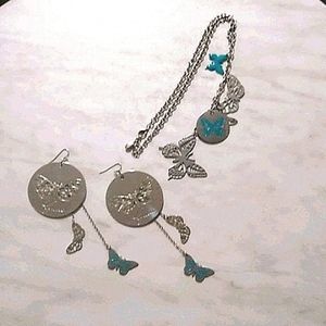 Dangling Butterfly Necklace & Earrings Set